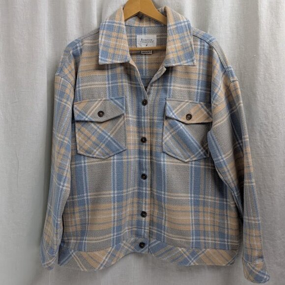 Boston Traders women's XL blue tan white plaid shacket earth tones button G7 - Picture 1 of 10